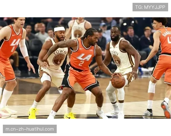 莱昂纳德连续40场得分20+创历史 但球队防守端未能限制对手